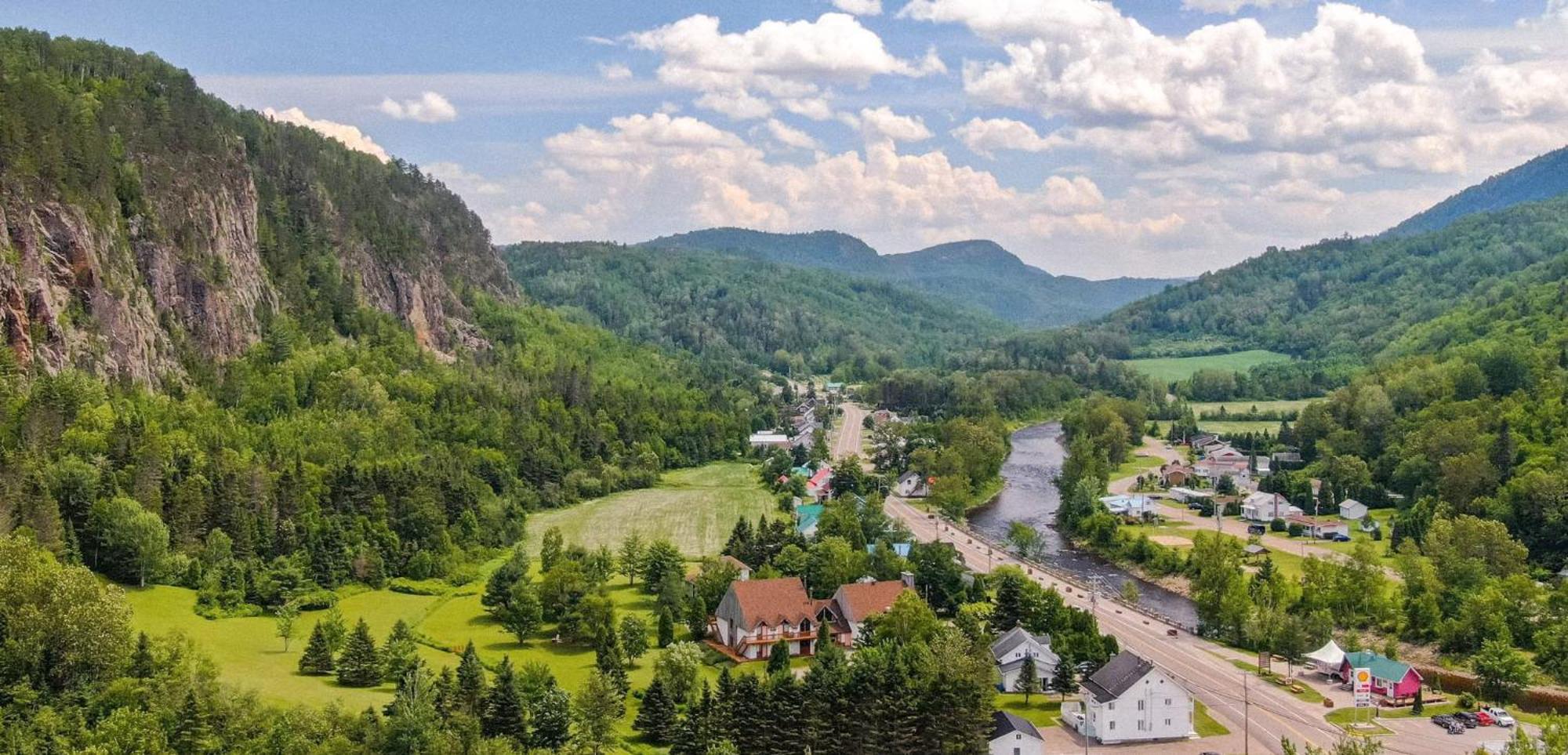 Auberge Du Jardin Petit-Saguenay Buitenkant foto