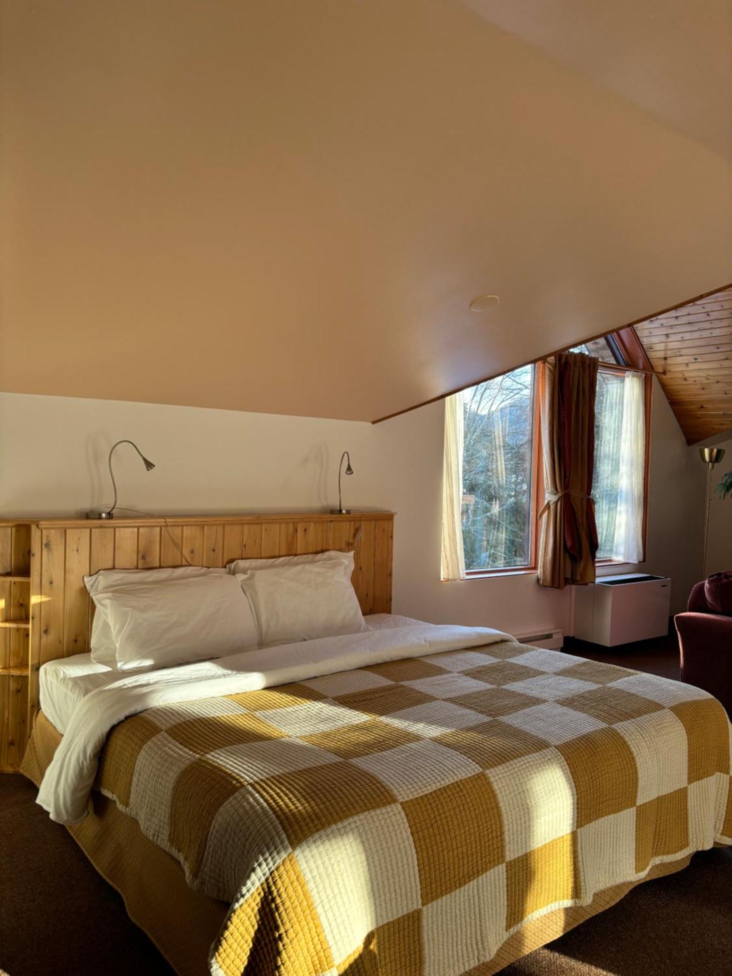 Auberge Du Jardin Petit-Saguenay Buitenkant foto