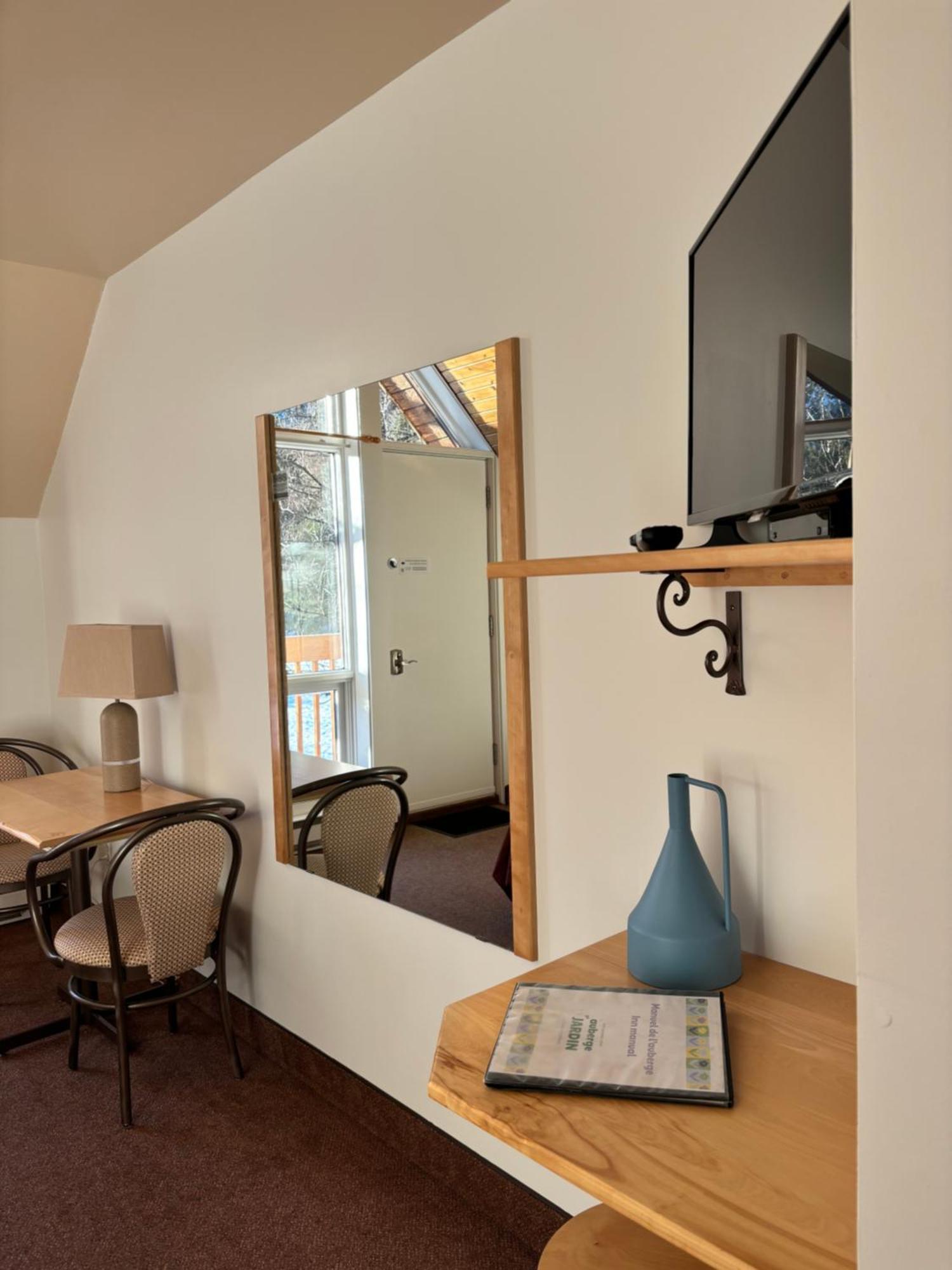 Auberge Du Jardin Petit-Saguenay Buitenkant foto